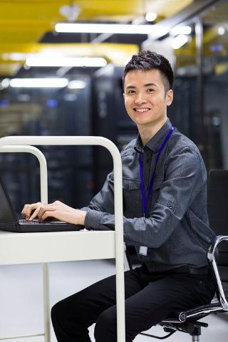 刘驰 - 南京乡振民贸易有限公司刘驰